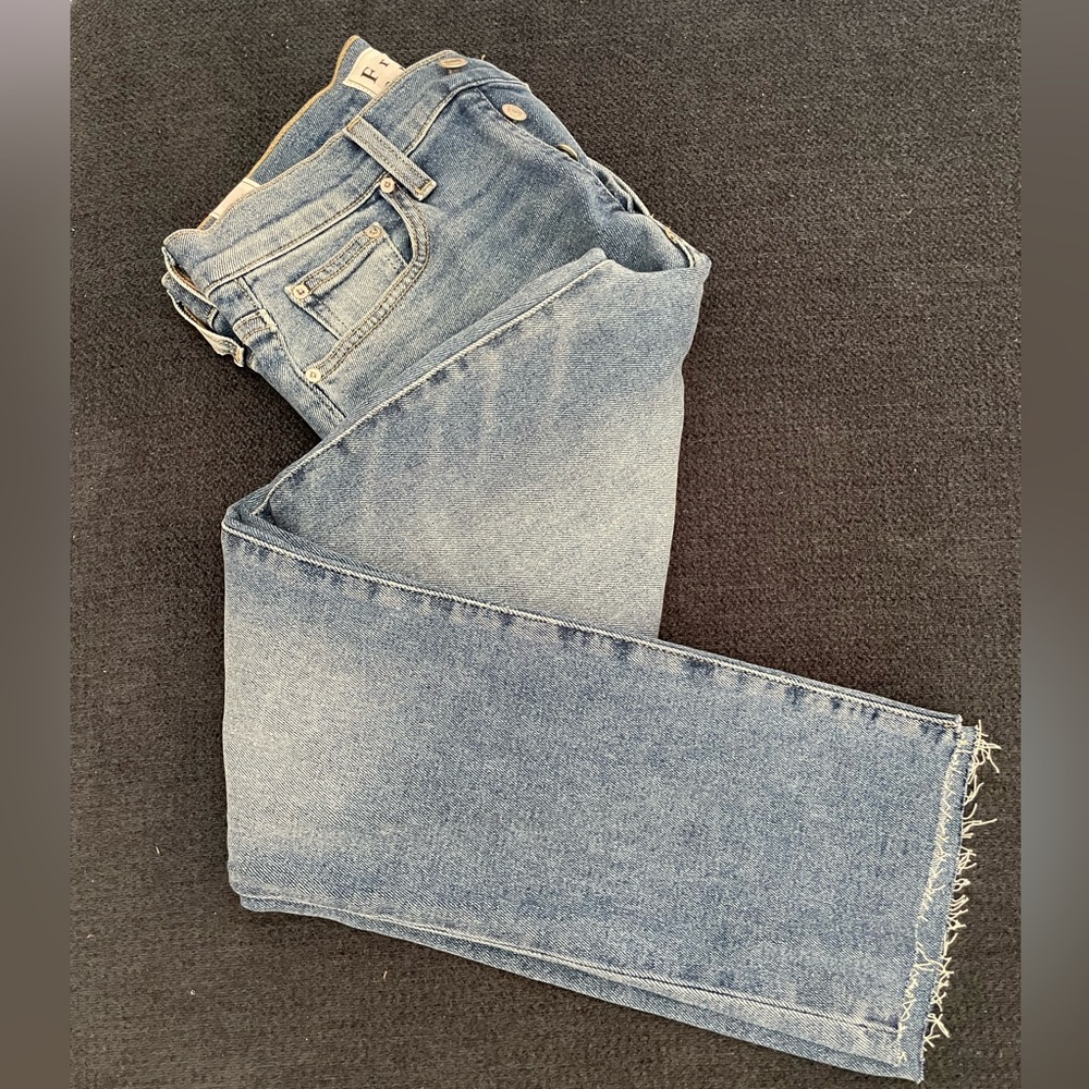 Frank & Eileen Cork Everyday Jean size 28; never worn NWT